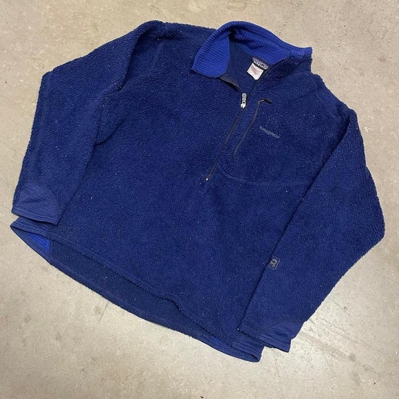Navy Patagonia fleece jacket - Picture 2 of 4